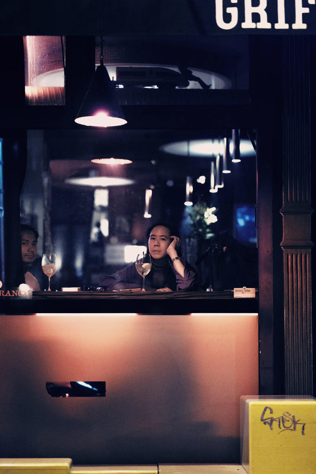 Street Photography entlang der Berliner Tramlinie M1 – Aufnahme 003 von Sebastian Hallabrin