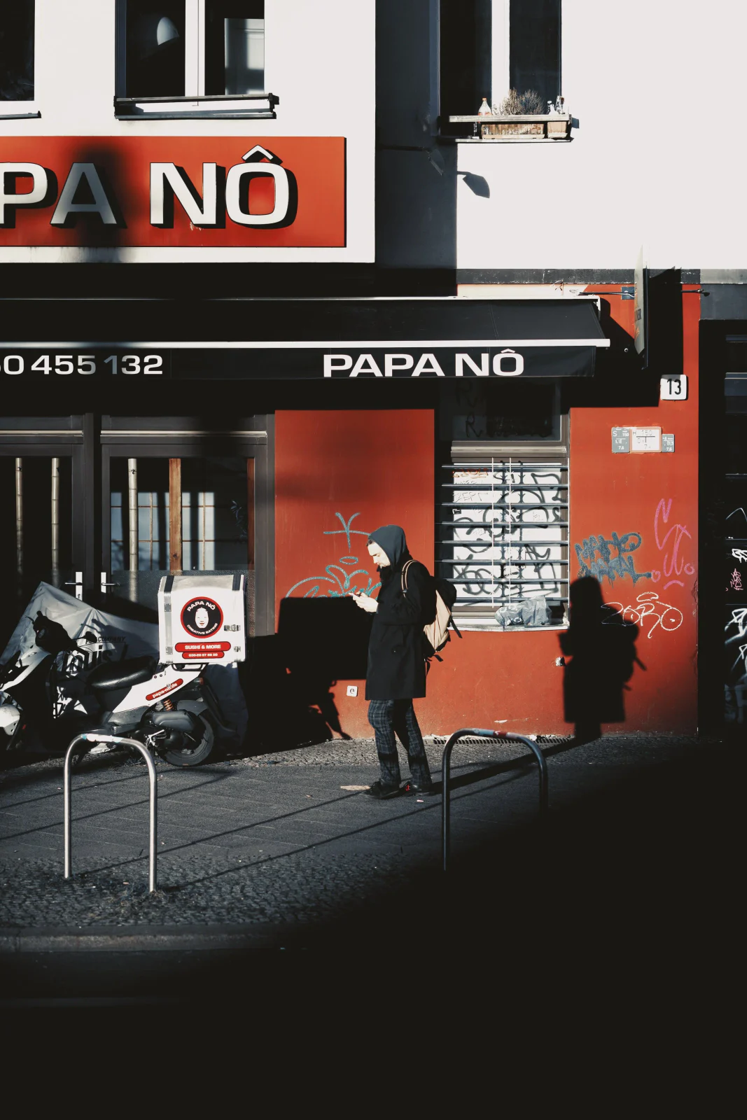 Winterliche Street Photography in Berlin – Aufnahme 002 von Sebastian Hallabrin