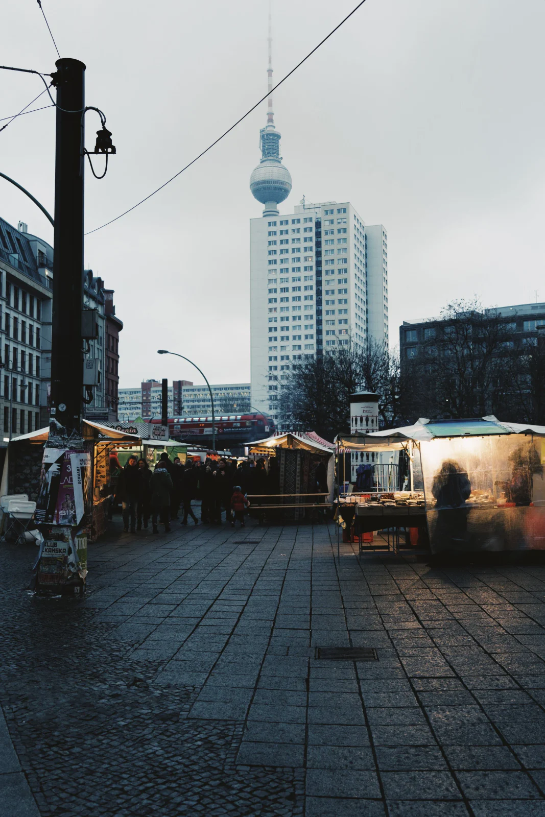 Winterliche Street Photography in Berlin – Aufnahme 030 von Sebastian Hallabrin