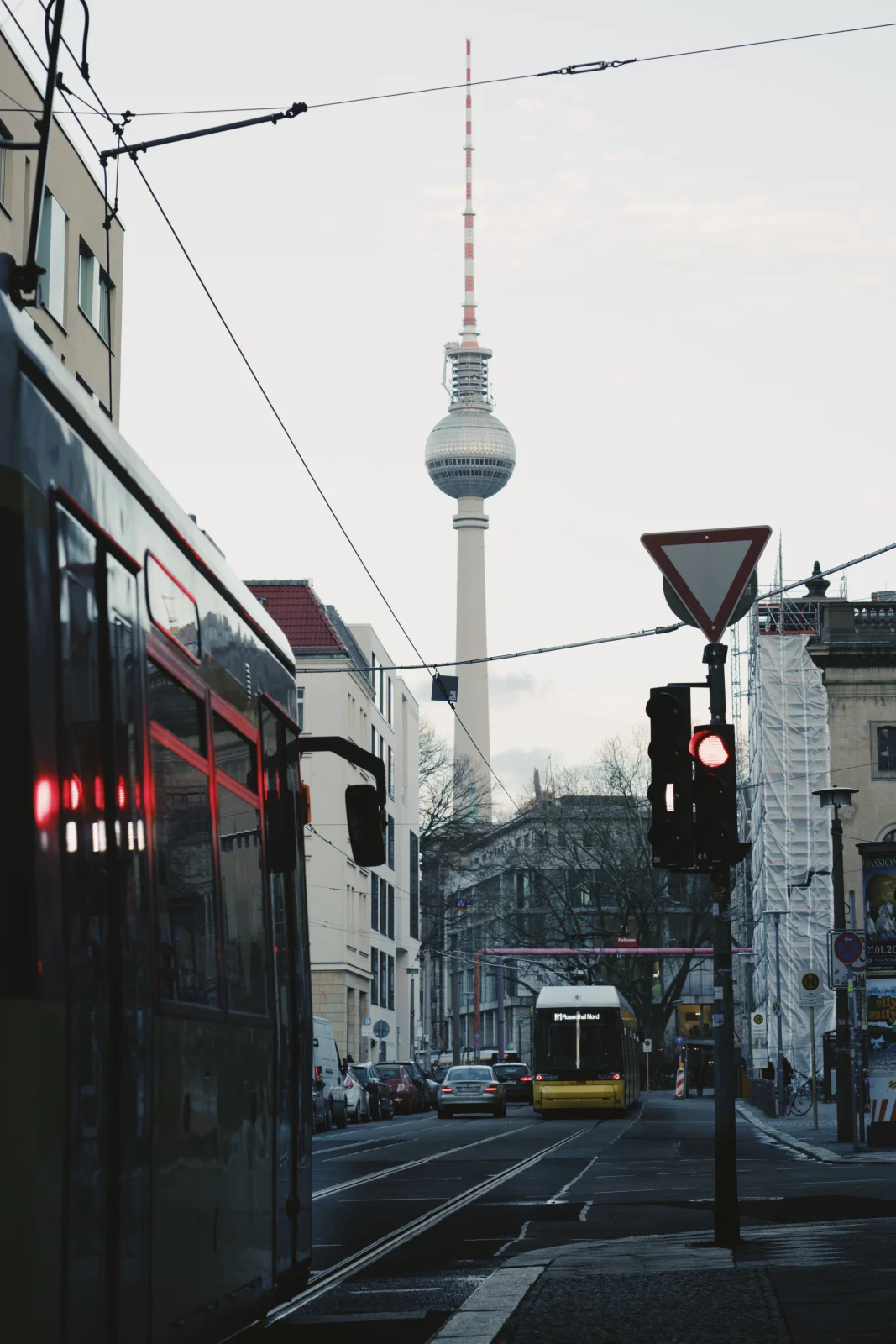 Winterliche Street Photography in Berlin – Aufnahme 034 von Sebastian Hallabrin