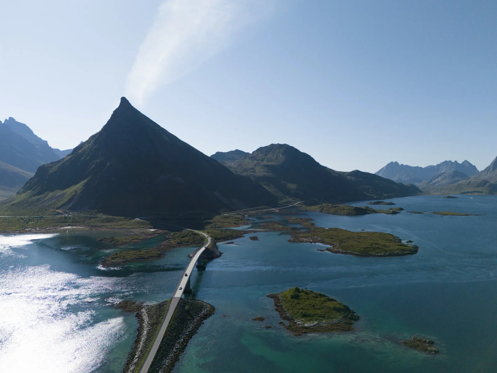 Landschafts- und Drohnenfotografie der Lofoten bei 68 Grad Nord – Aufnahme 006 von Sebastian Hallabrin
