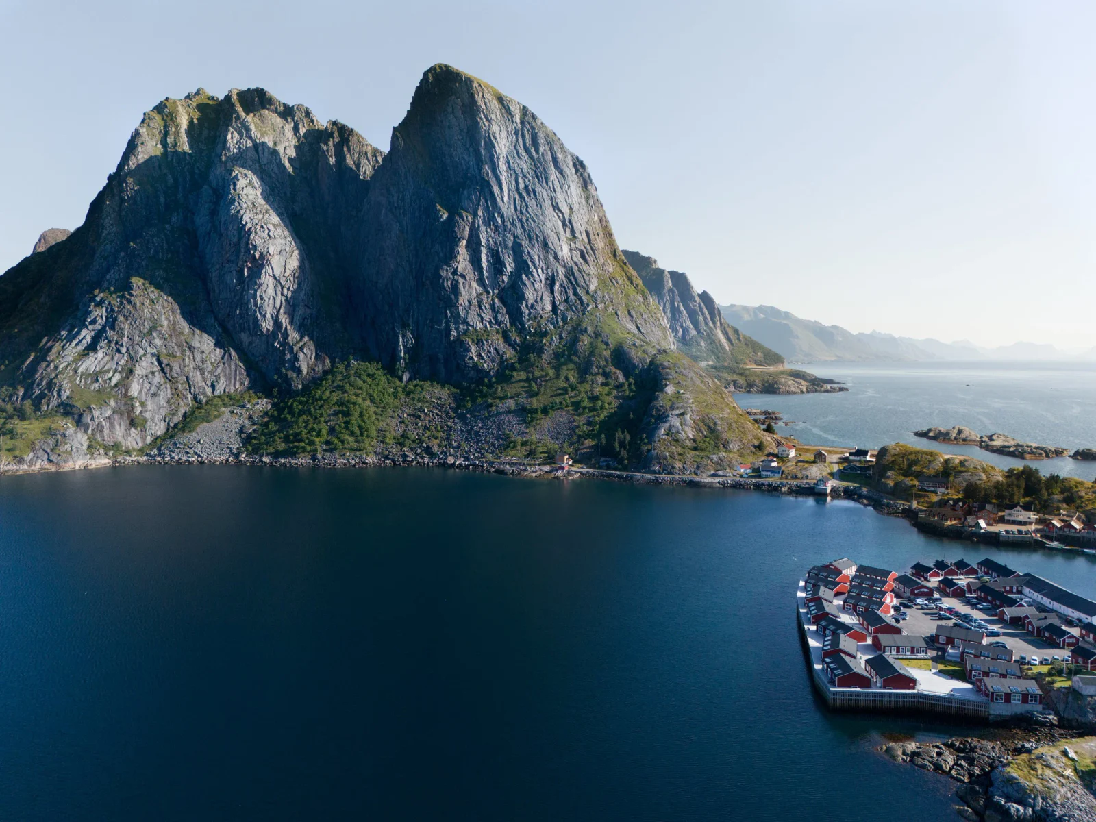 Landschafts- und Drohnenfotografie der Lofoten bei 68 Grad Nord – Aufnahme 009 von Sebastian Hallabrin