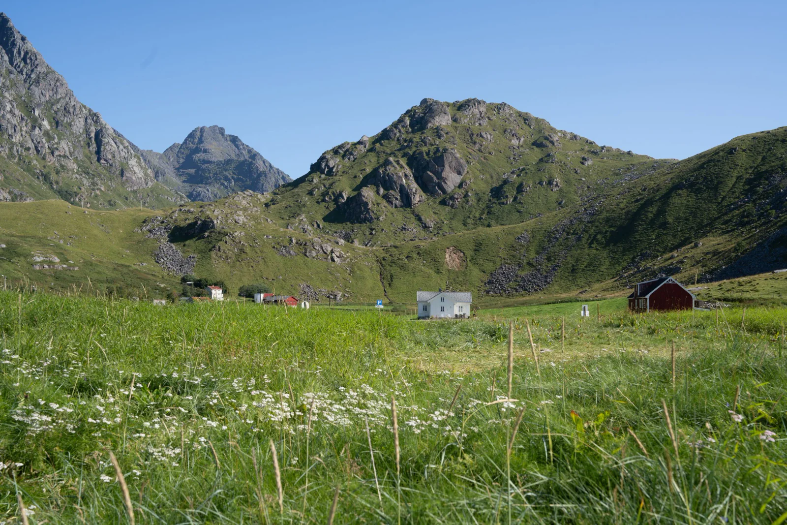 Landschafts- und Drohnenfotografie der Lofoten bei 68 Grad Nord – Aufnahme 014 von Sebastian Hallabrin