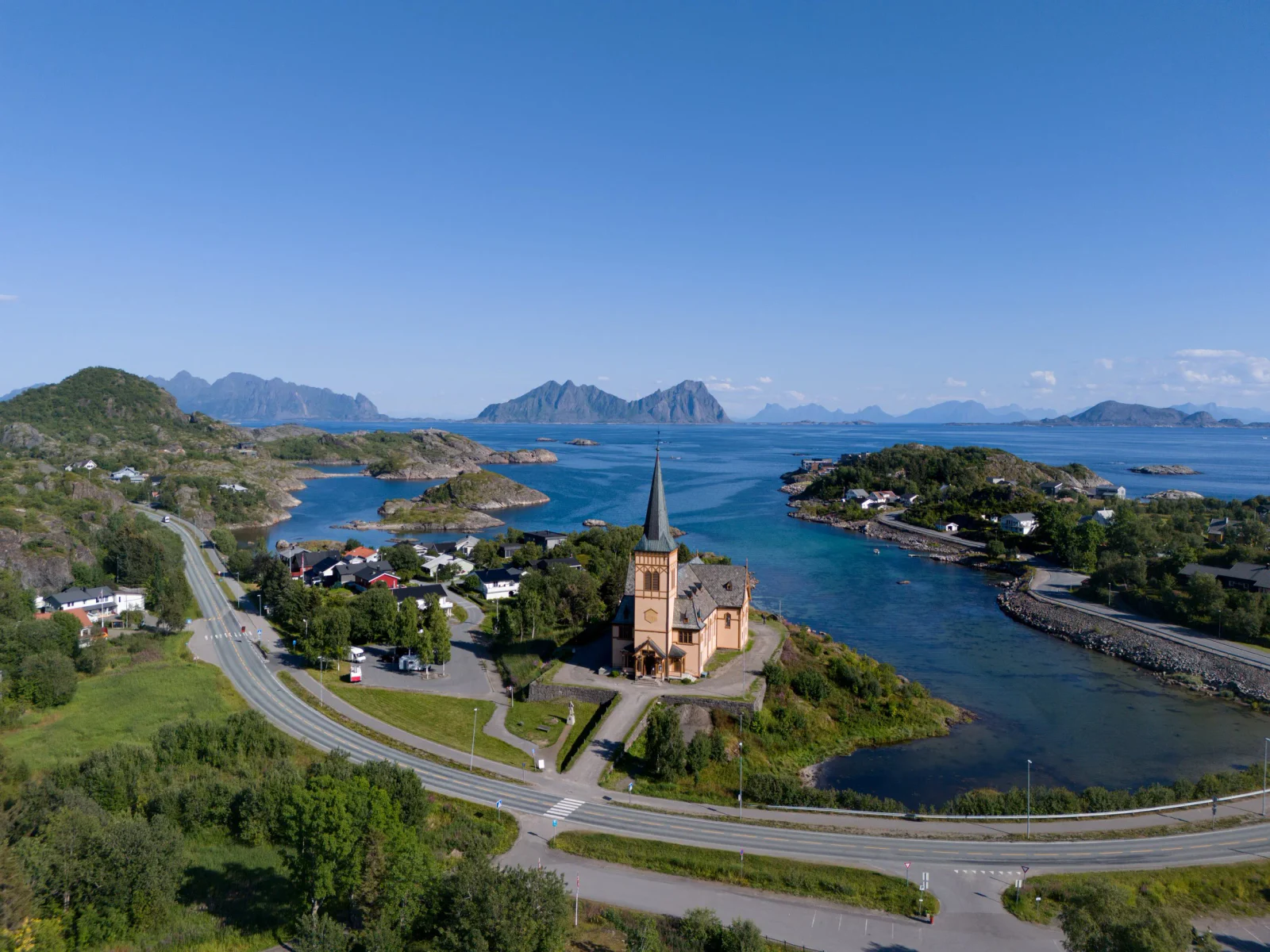 Landschafts- und Drohnenfotografie der Lofoten bei 68 Grad Nord – Aufnahme 017 von Sebastian Hallabrin