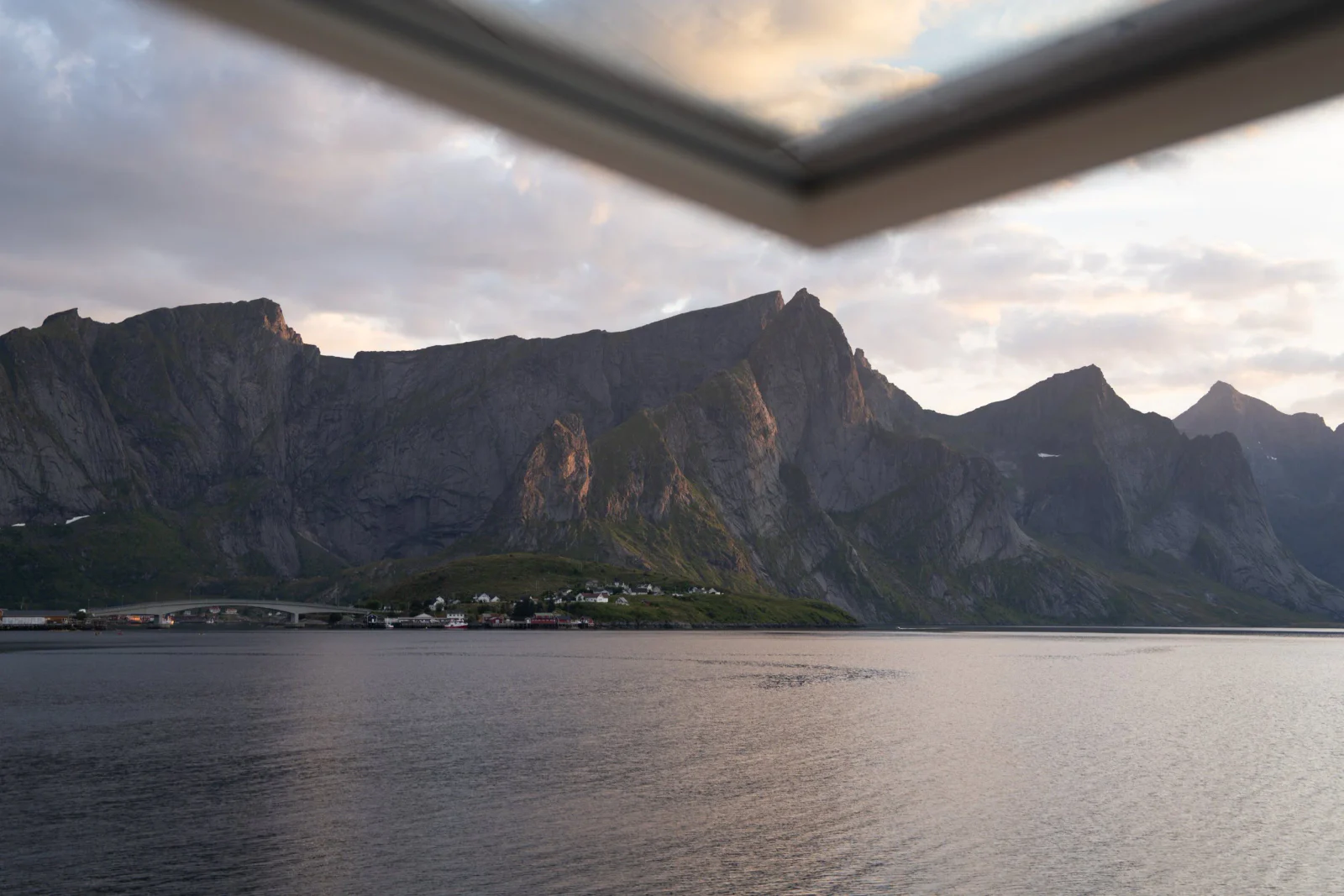 Landschafts- und Drohnenfotografie der Lofoten bei 68 Grad Nord – Aufnahme 028 von Sebastian Hallabrin