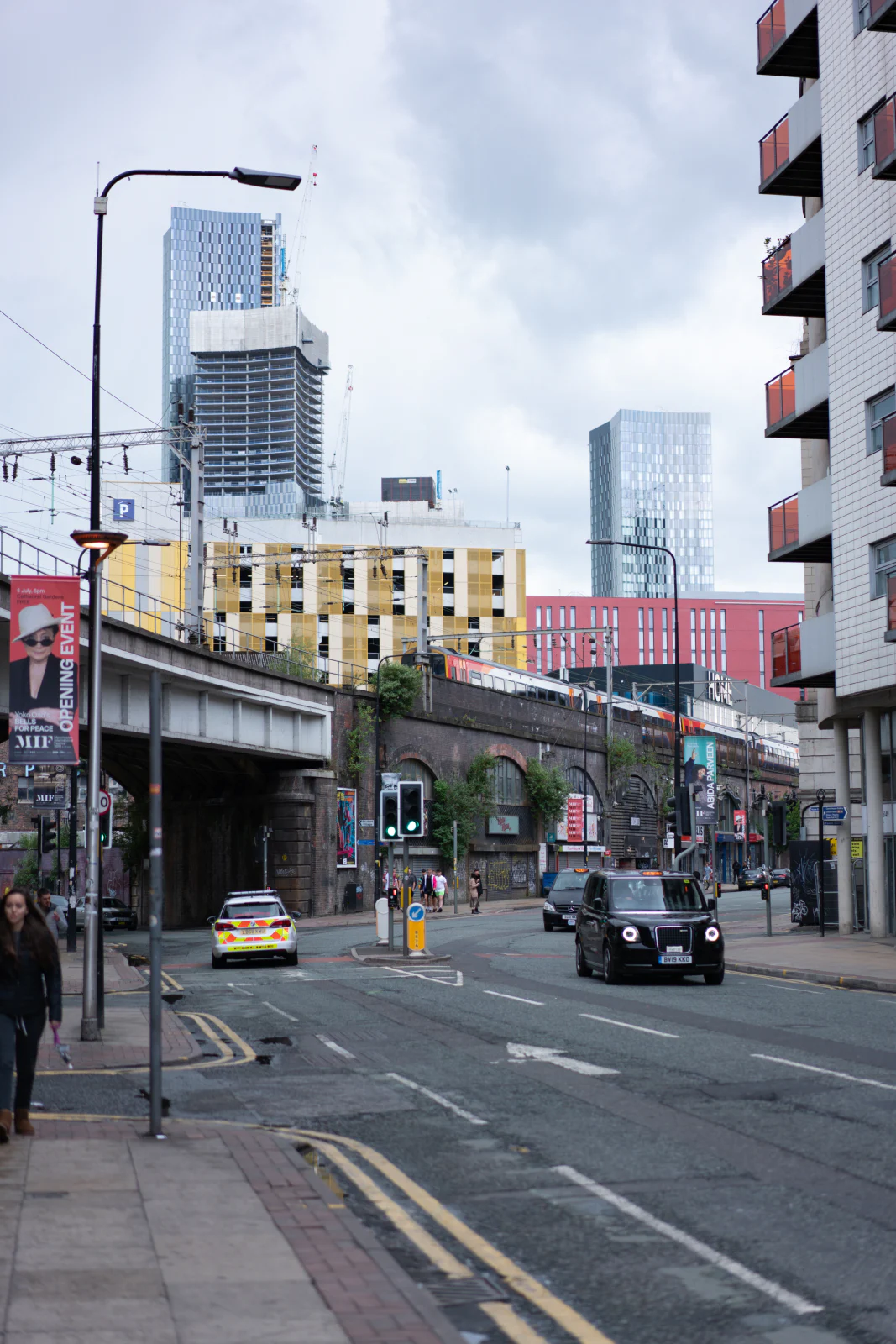 Street Photography aus Manchester – Aufnahme 030 von Sebastian Hallabrin