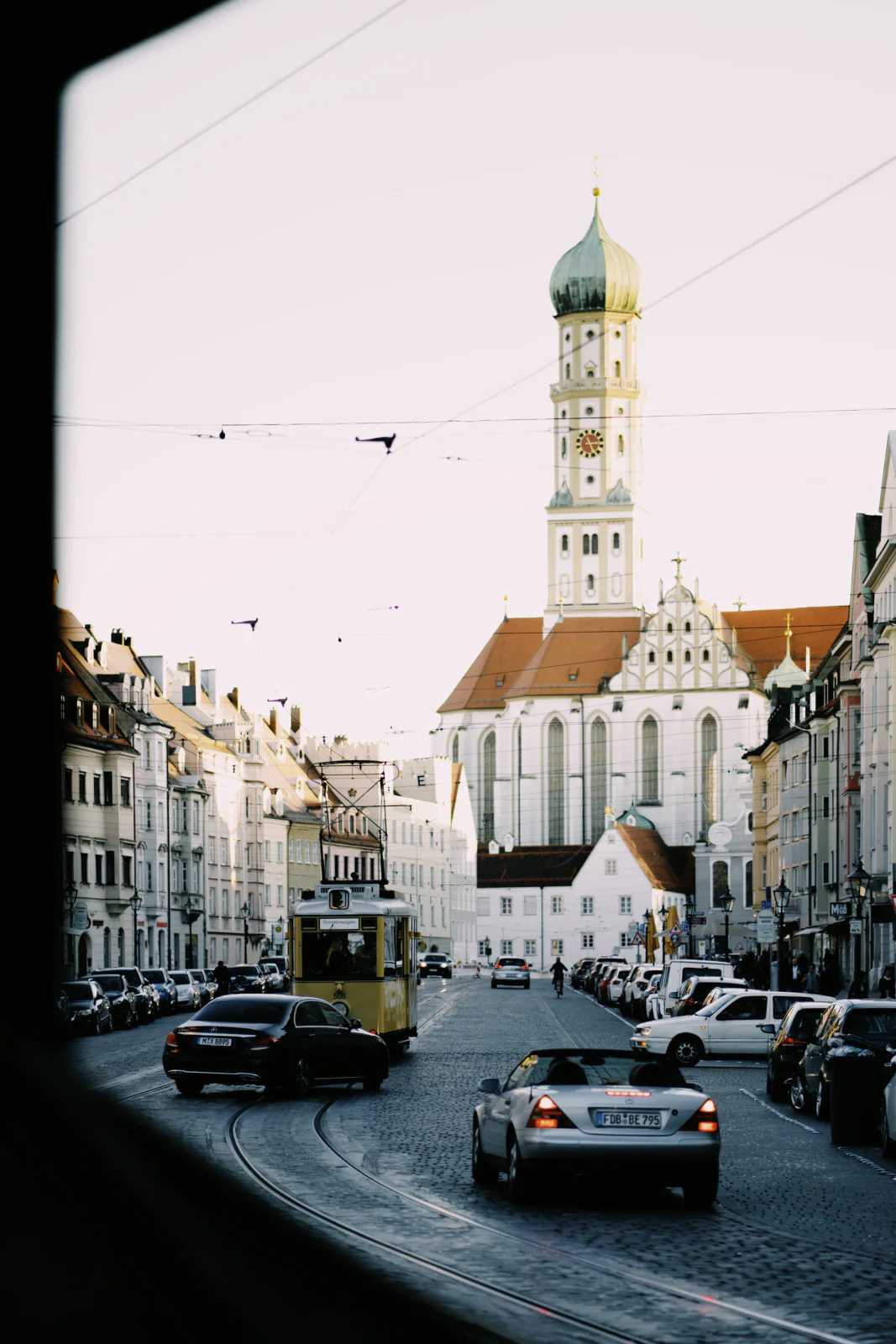 Street Photography – urbane Szene 58 von Sebastian Hallabrin
